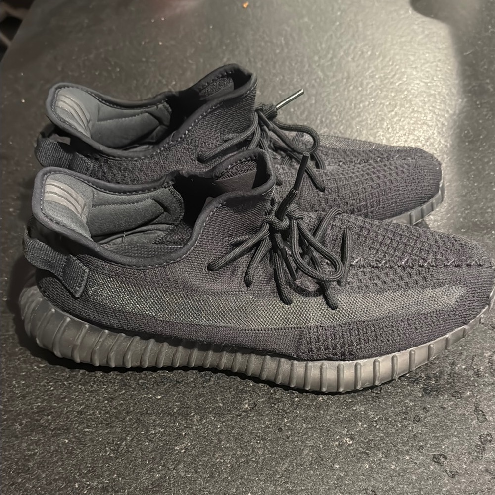 Adidas Boost - Yeezys